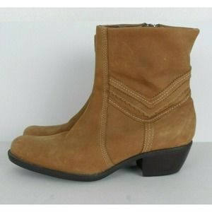 Clarks Artisan Booties Brown Leather 6.5